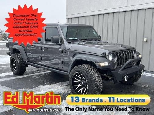 2023 Jeep Gladiator Sport