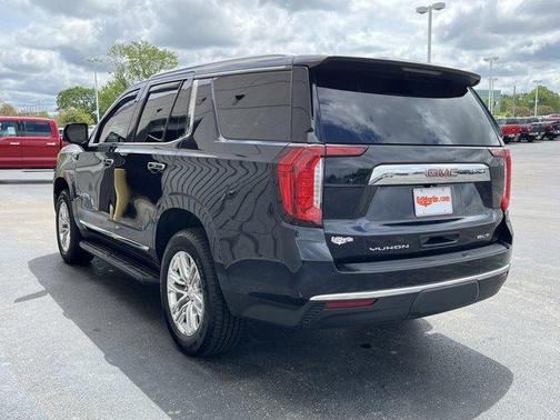 2021 GMC Yukon SLT