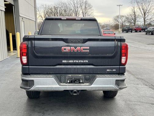 2022 GMC Sierra 1500 SLE