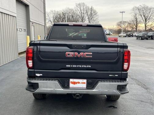 2022 GMC Sierra 1500 SLE