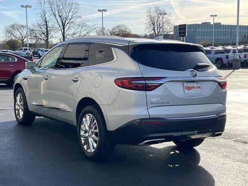 2020 Buick Enclave Essence