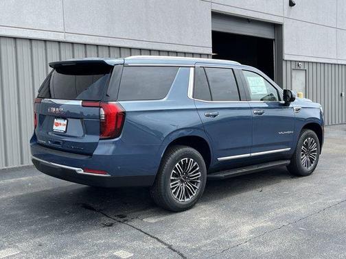 2025 GMC Yukon Elevation