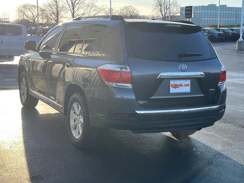 2012 Toyota Highlander SE