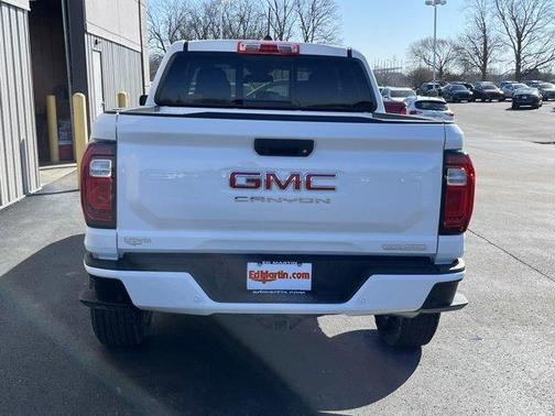 2025 GMC Canyon Elevation