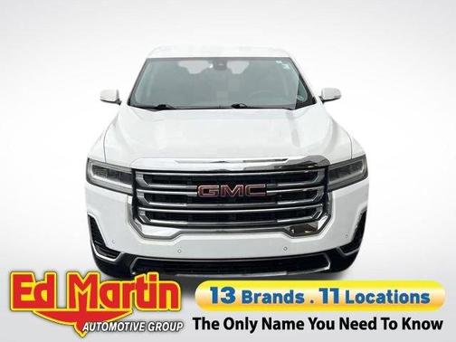 Summit White 2021 GMC Acadia SLE