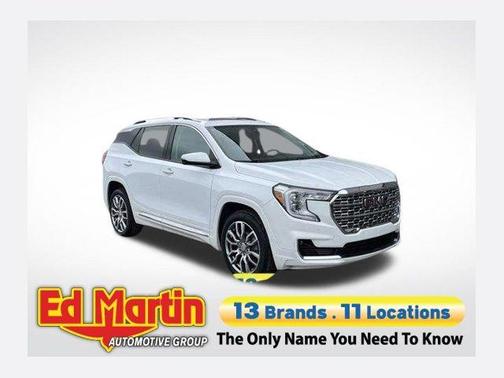 Summit White 2022 GMC Terrain Denali