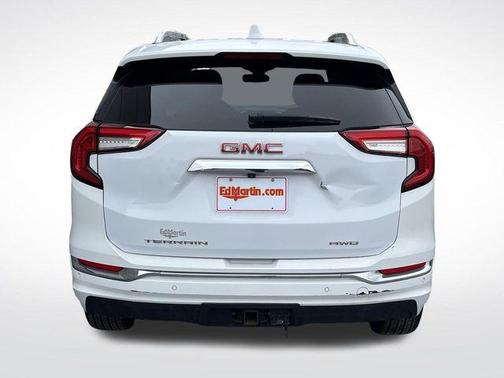 Summit White 2022 GMC Terrain Denali