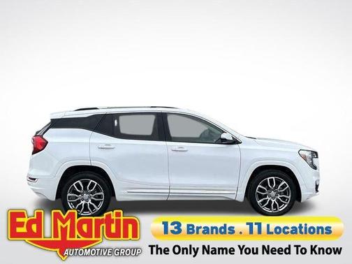 Summit White 2022 GMC Terrain Denali