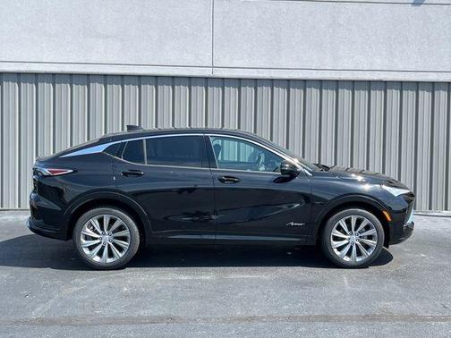 Ebony Twilight Metallic 2026 Buick Envista Avenir