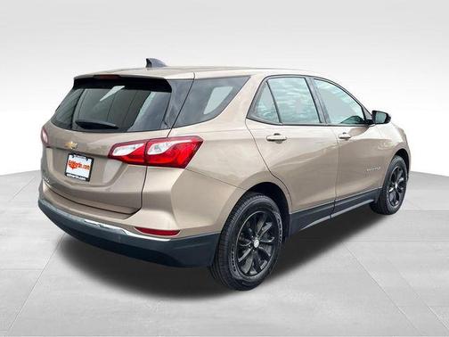 Sandy Ridge Metallic 2018 Chevrolet Equinox LS