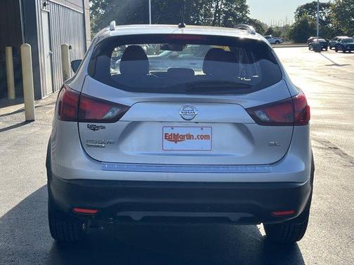 2017 Nissan Rogue Sport SL