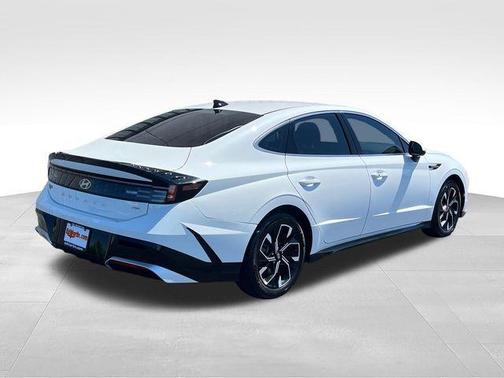 White 2024 Hyundai SONATA SEL