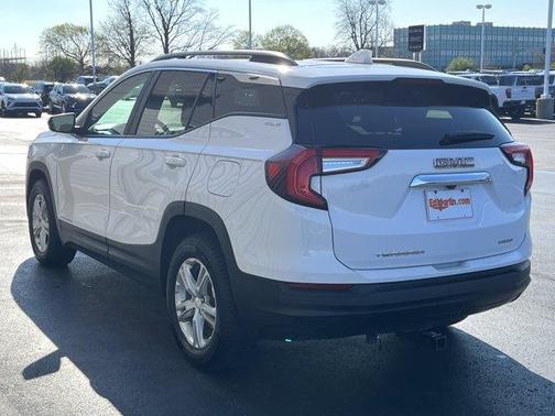 Summit White 2022 GMC Terrain SLE