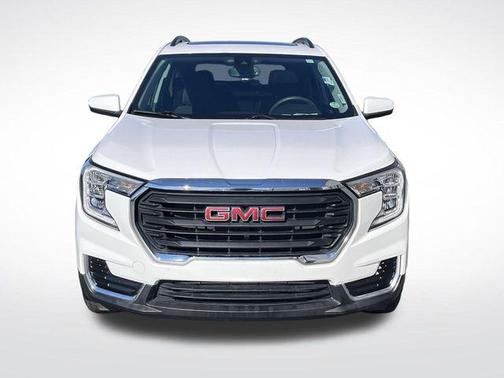 Summit White 2022 GMC Terrain SLE
