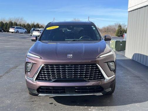 2025 Buick Enclave Avenir