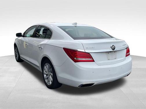 Summit White 2016 Buick LaCrosse Premium I