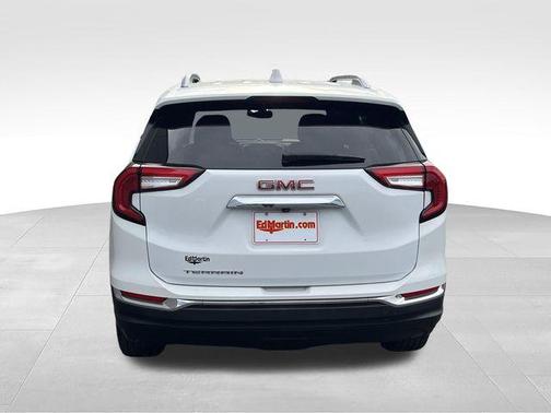 Summit White 2023 GMC Terrain SLT