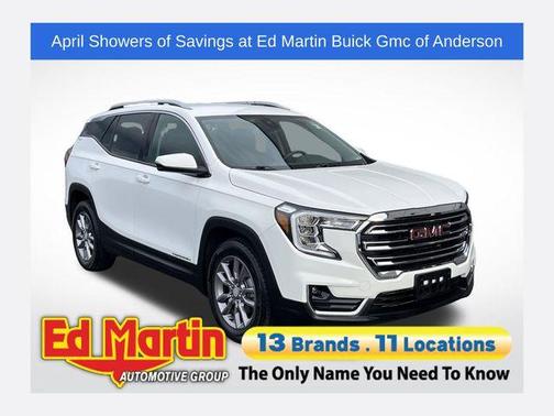 Summit White 2023 GMC Terrain SLT