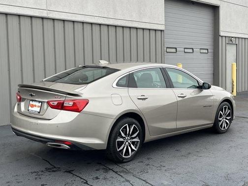 2025 Chevrolet Malibu RS