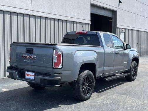 2022 GMC Canyon Elevation Standard