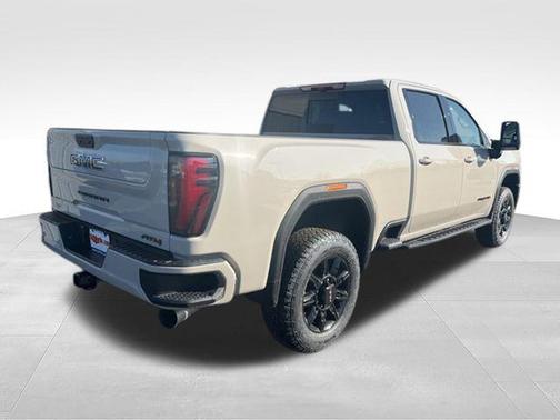 Dune 2026 GMC Sierra 2500 AT4