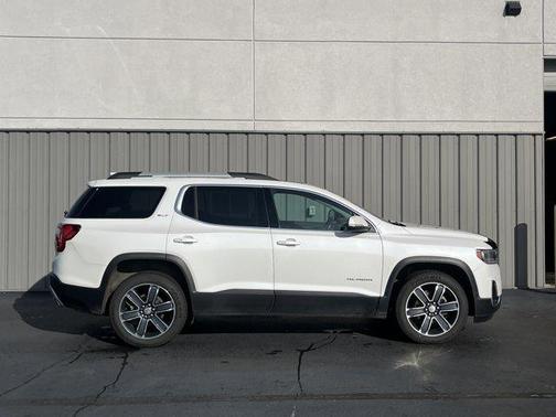 2020 GMC Acadia SLT