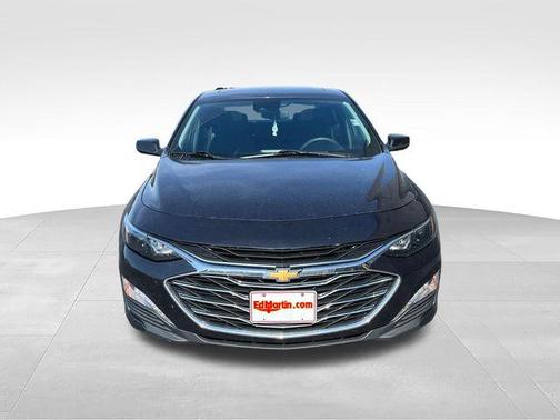 Dark Ash Metallic 2023 Chevrolet Malibu LT