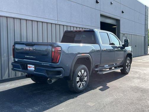 2025 GMC Sierra 2500 Denali