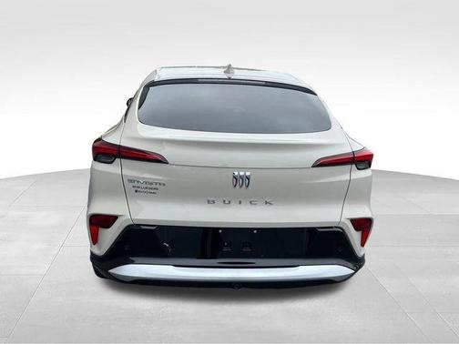 Ceramic White 2026 Buick Envista Sport Touring