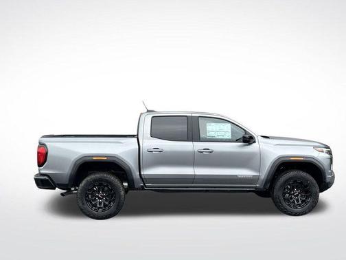 Sterling 2026 GMC Canyon Elevation