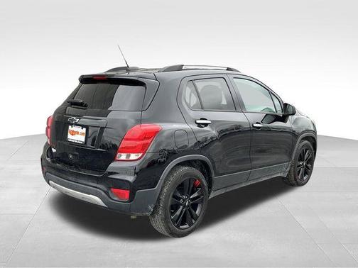 Black Metallic 2020 Chevrolet Trax LT