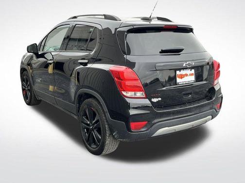 Mosaic Black Metallic 2020 Chevrolet Trax LT