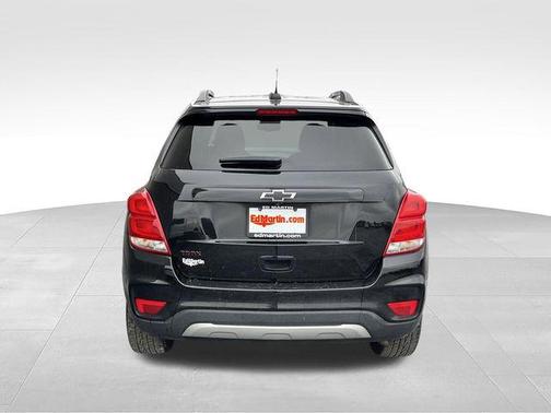 Black Metallic 2020 Chevrolet Trax LT