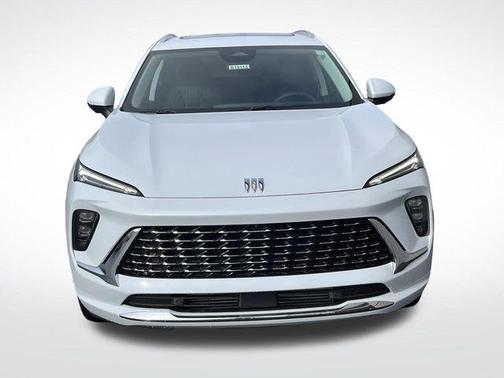 White 2026 Buick Envision Avenir