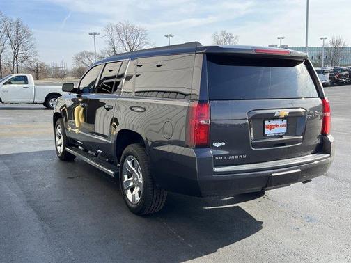 2017 Chevrolet Suburban LT