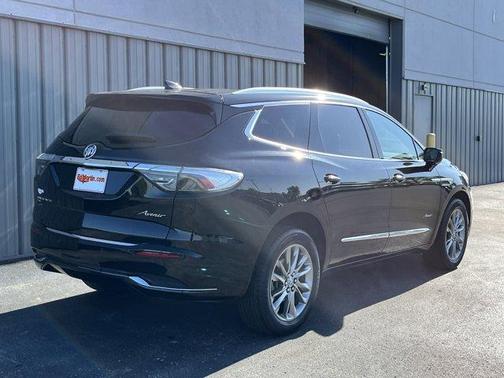 2023 Buick Enclave Avenir