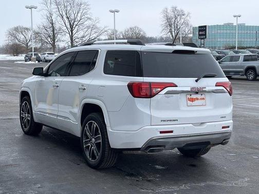 2019 GMC Acadia Denali