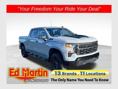 Slate Gray Metallic 2024 Chevrolet Silverado 1500 Custom Trail Boss