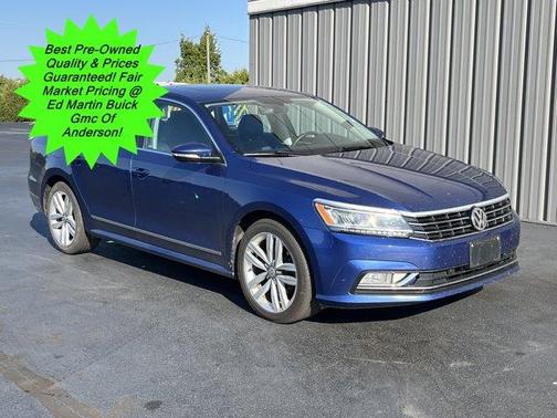 2017 Volkswagen Passat 1.8T SE w/Technology