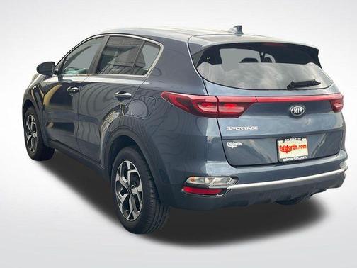 Pacific Blue 2021 Kia Sportage LX