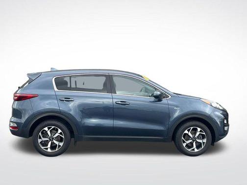Pacific Blue 2021 Kia Sportage LX