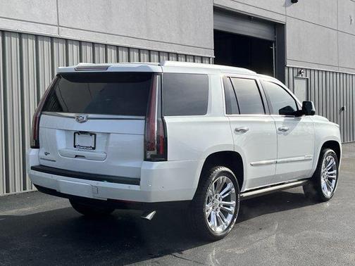 2017 Cadillac Escalade Premium Luxury