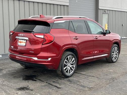 2024 GMC Terrain Denali