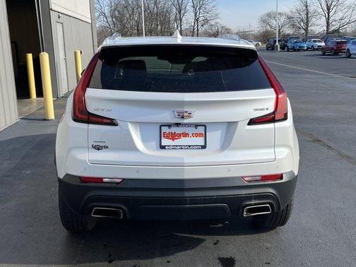 2022 Cadillac XT4 Luxury