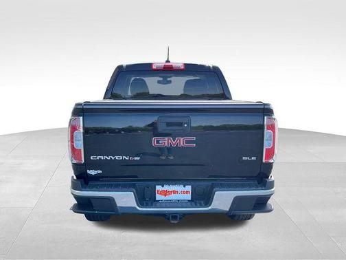 Onyx Black 2018 GMC Canyon SLE