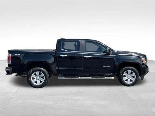 Onyx Black 2018 GMC Canyon SLE
