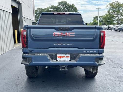 2025 GMC Sierra 2500 Denali