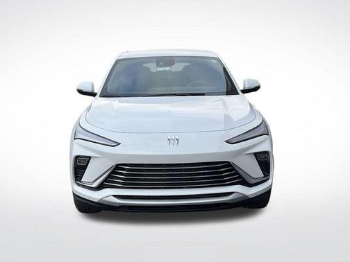 Summit White 2026 Buick Envista Preferred