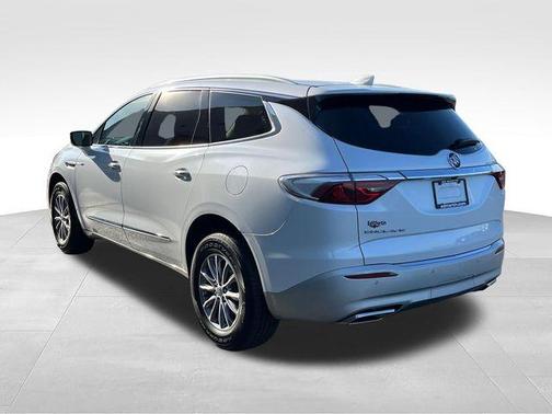 White Frost 2023 Buick Enclave Essence