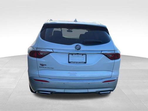 White Frost 2023 Buick Enclave Essence